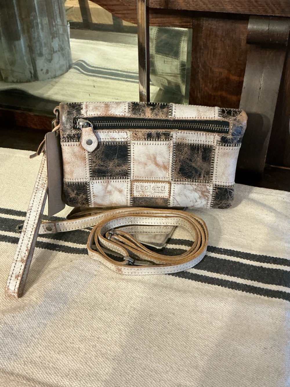 NWT Bed Stu Cadence PW Wallet Wristlet Crossbody Bag  Black Nectar Lux MSRP $198 - Picture 4 of 13